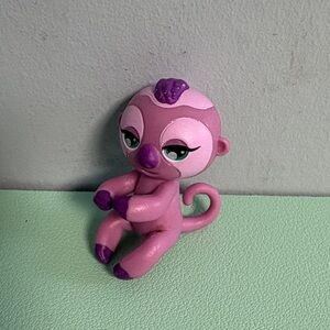Fingerlings Minis Series 2 Purple Sloth Joelle Figure, Kids Collectable Toys